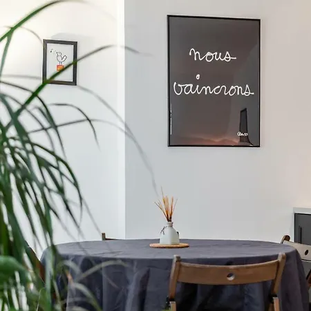 La Joliette- Spacieux Et Lumineux, 4 Couchages