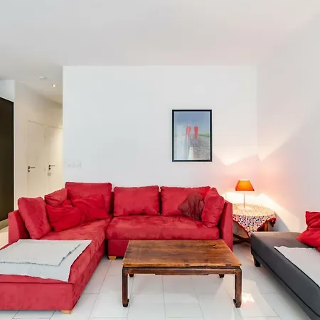 La Joliette- Spacieux Et Lumineux, 4 Couchages