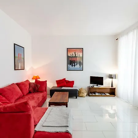La Joliette- Spacieux Et Lumineux, 4 Couchages * Marseille